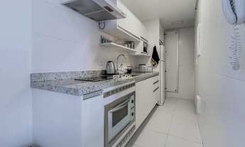 Imagem 15: Apartamento com 2 quartos, mobiliado, à venda no Centro em Curitiba