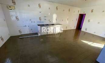 Imagem 7: Casa para alugar, 3 quartos, Tibery - Uberlândia/MG - Rotina Imobiliária