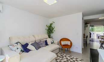 Imagem 3: Sobrado no bairro Mercês, 3 quartos, 2 vagas, 115m²