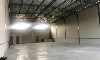 Imagem 2: Galpão/Depósito/Armazém para aluguel e venda possui 408 metros quadrados, 5 vagas