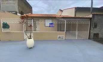 Imagem: Casa com 2 Quartos com suíte na casa de