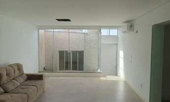 Imagem: Apartamento de 3 quartos com vaga no bairro