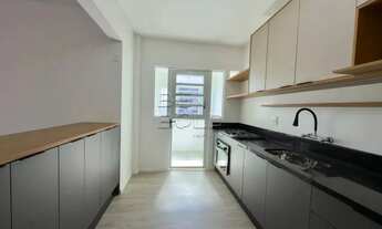 Imagem 2: Apartamento reformado com 3 dormitórios no Marazul no Abraão