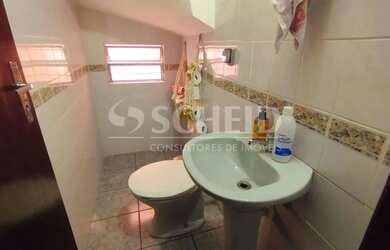 Imagem 7: Sobrado a venda com 3 quartos sendo 1 suíte e 2 vagas de garagem