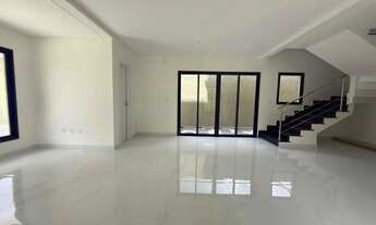 Imagem 7: Sobrado para Venda em Curitiba, Xaxim, 3 dormitórios, 3 suítes, 3 banheiros, 2 vagas