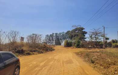 Imagem 3: Área 1 quadra atrás da Br-153, bom para Galpão