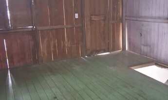 Imagem 4: ALUGO CASA COM AREA DE QUINTAL AMPLA