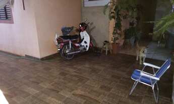 Imagem 6: Alugo casa espaçosa em Assis Chateaubriand, Jardim Araçá, 2 quartos