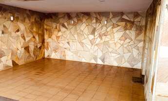 Imagem 5: Casa para venda com 188 m2, com 3 quartos (1 suíte), sala, na principal avenida de Brotas