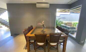 Imagem 3: Casa de condomínio para aluguel com 330 metros quadrados com 4 quartos