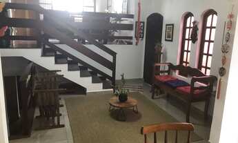 Imagem 4: Ótima casa 3 quartos, suíte, com piscina em cond. Ótimo local. Cód: 0496