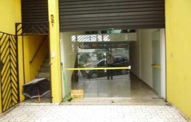 Imagem 2: Casa comercial para aluguel tem 256 metros quadrados com 2 pavimentos