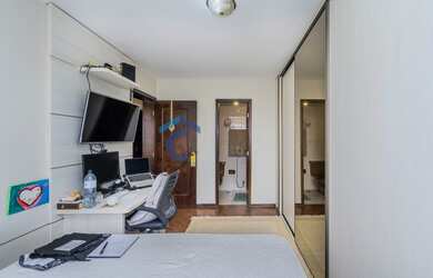 Imagem 7: Excelente apartamento no Bigorrilho, 3 dormitórios, 1 suíte e 1 vaga de garagem. O glamour