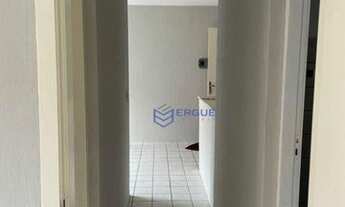 Imagem 6: Apartamento com 2 dormitórios à venda, 52 m² por R$ 120.000,00 - Passaré - Fortaleza/CE