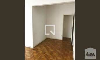 Imagem 6: Apartamento à Venda - Barro Preto, 3 Quartos, 110 m²
