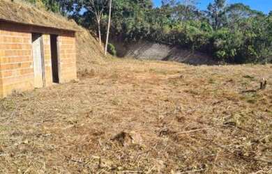 Imagem 6: EXELENTE TERRENO, COM PLATÔ E MURADO EM CONDOMINIO NOBRE