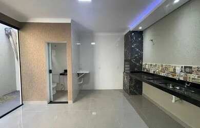 Imagem 6: Casa para venda possui 170 metros quadrados com 3 quartos em Taboão - São Bernardo do Camp