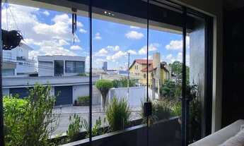 Imagem 4: Imponente sobrado, à venda, em Jardim São Bento, com 345m², 4 quartos, 2 closets, 6 vagas