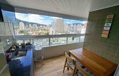 Imagem 11: Apartamento semi-mobiliado 02 dormitórios, 01 suíte, sala ampla, sacada envidraçada vista