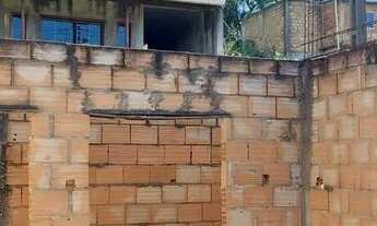 Imagem 3: Lote com Casa em construção