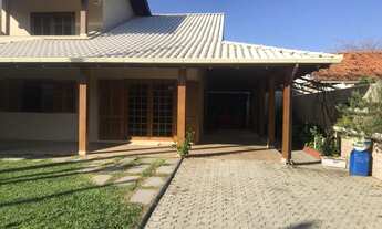 Imagem 4: NA PRAIA DA PINHEIRA, PALHOÇA-SC, Linda casa próxima da Praia de Baixo a 200 metros