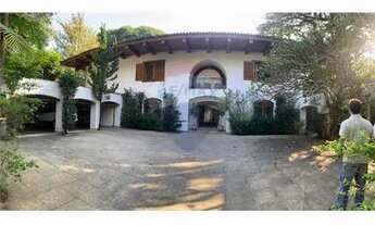 Imagem 3: Magnifica casa de 745 mts no Jardim América com 4 dormitórios e 3 suites