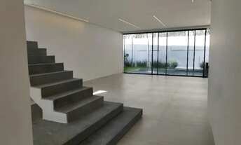 Imagem 5: Casa Nova em Alphaville, para venda possui 330 metros quadrados com 4 quartos