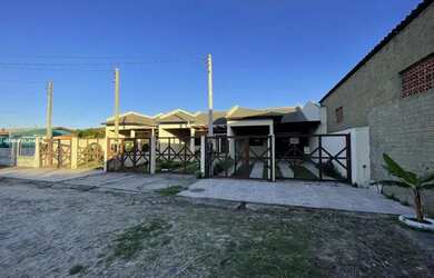 Imagem 4: Casa 2 dormitórios para Venda em Cidreira, CENTRO, 2 dormitórios, 1 banheiro, 2 vagas