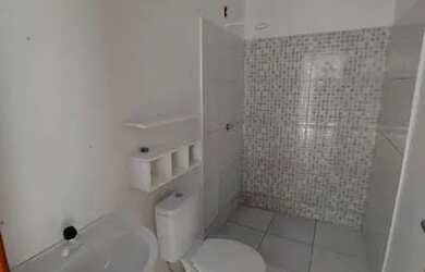 Imagem 5: Casa para aluguel tem 60 metros quadrados com 2 quartos em Flores - Manaus - Amazonas