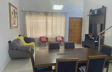 Imagem 4: Casa de condomínio com 3 quartos em Arujá