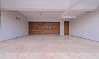 Imagem 3: Casa para venda tem 422 metros quadrados com 4 quartos em Jardim Social - Curitiba - PR