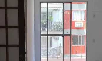 Imagem: Apartamento de 2 quartos com dependências