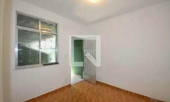 Imagem 2: Casa para Aluguel - Irajá, 1 Quarto, 55 m2