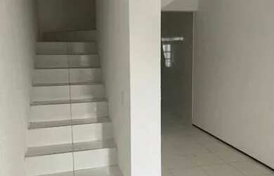 Imagem 2: Casa para venda tem 85 metros quadrados com 2 quartos em Pernambués - Salvador - Bahia