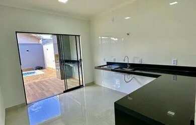 Imagem 4: Casa três quartos em avenida em senador canedo