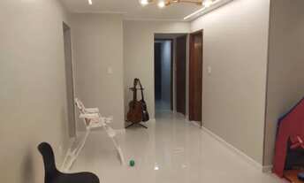 Imagem 3: Praias do México - Av. Rio de Janeiro - Sombra