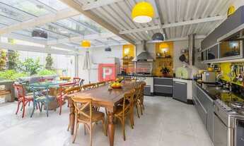 Imagem 2: Sobrado à venda, Campo Belo, Com 222m² de área útil, Com 4 dormitórios, 4 Suítes e 5 Vagas