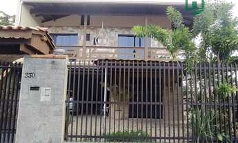 Imagem: Casa à venda, 258 m² por R$ 590.000,00