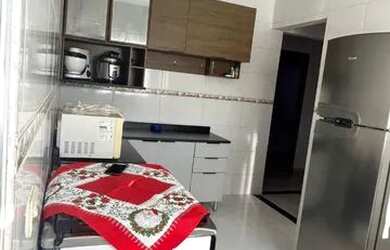 Imagem 3: Casa com piscina