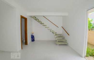 Imagem 3: Casa para Aluguel - São João do Rio Vermelho, 2 Quartos, 72 m2