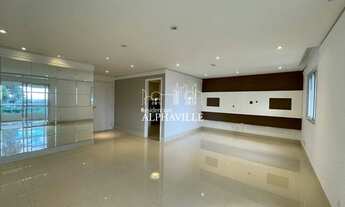 Imagem 2: Apartamento para aluguel tem 202 metros quadrados com 3 quartos