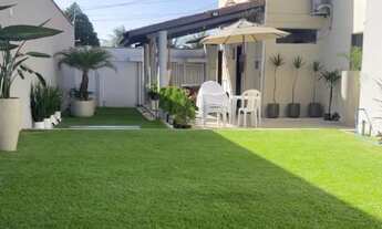 Imagem: Imovél com 8 apartamentos Casa - Praias