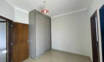 Imagem 2: Imóvel para aluguel possui 160 metros quadrados com 3 quartos em Petit-Trianon - Araçatuba