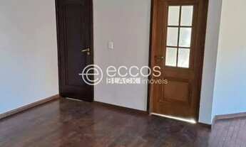 Imagem 2: Apartamento para aluguel, 2 quartos, 1 suíte, 1 vaga, Santa Mônica - Uberlândia/MG