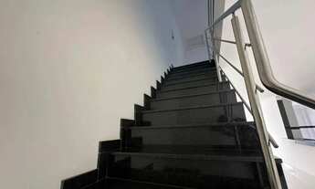 Imagem 2: Oportunidade! Linda Casa Duplex de 4Q c/2 Suítes, na 2ª quadra próximo ao mar