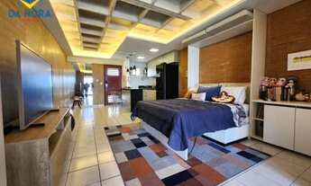 Imagem: Flat tipo Loft, mobiliado, varanda, vista