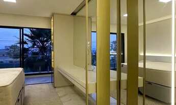 Imagem 3: Residência de Luxo com Piscina, Jacuzzi e Espaço Gourmet Completa e Mobiliada