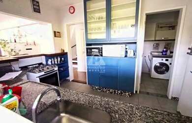 Imagem 12: Luxuosa Casa Triplex em Condomínio com Infraestrutura Completa em Itaipava!