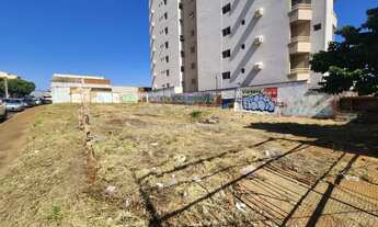 Imagem 2: Vila Maceno - Terreno de esquina comercial e residencial