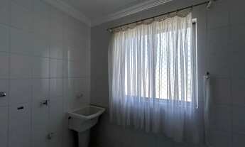 Imagem 6: Apartamento central semi mobiliado